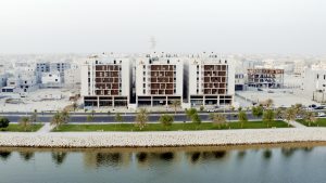تعلن شركة جنان فدك للتطوير والاستثمار العقاري عن استمرار الإقبال الكبير على مشاريعها السكنية التجارية في حي الشاطئ بجزيرة تاروت شقق شقة دبلكس دبلكسية دوبلكس دوبلكسية عقار سيهات القطيف جنان فدك